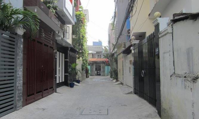BÁN NHÀ 35M2 CMT8, HẺM THÔNG, 3 TẦNG, NỞ HẬU, GIÁ 4.5 TỶ